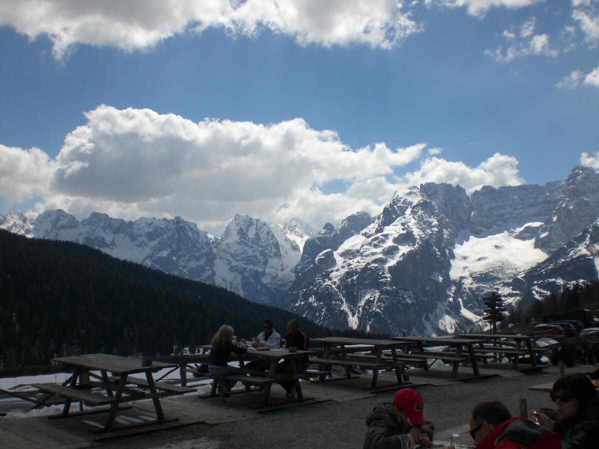 Hotel Villa Ines Borca di Cadore Exterior foto